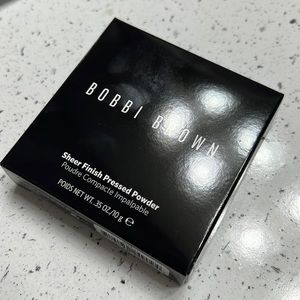 BOBBI BROWN SHEER FINISH PRESSED POWDER